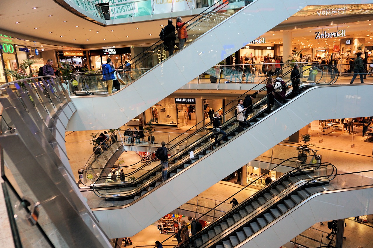 shopping mall, escalator, shopping-1003650.jpg